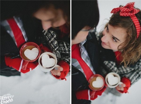 best-10-romantic-valentine-day-photos-snowy-engagement-session-3