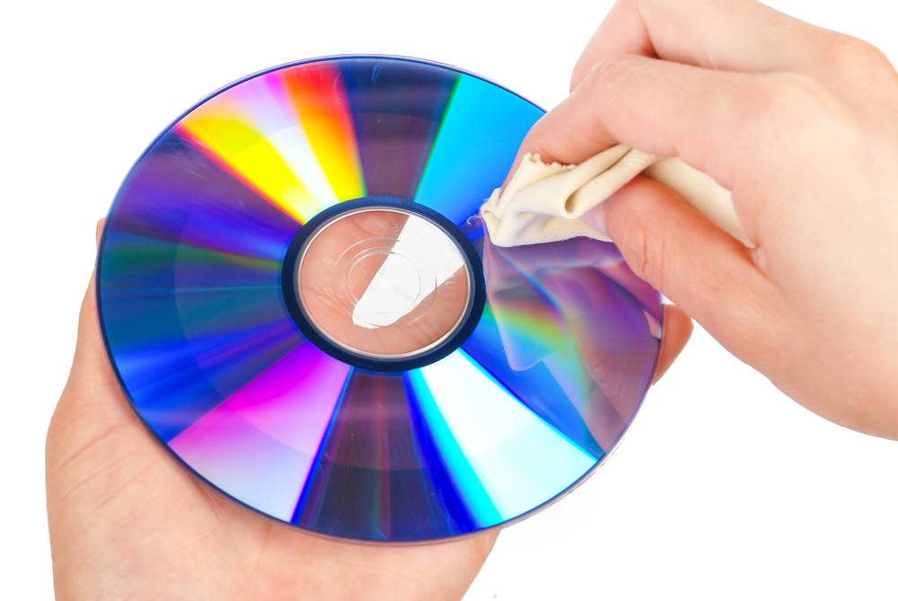  Insignia - Manual Disc Repair System - DVD-CD-BluRay :  Electronics