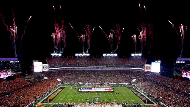  天空体育-雷蒙德·詹姆斯-坦帕 