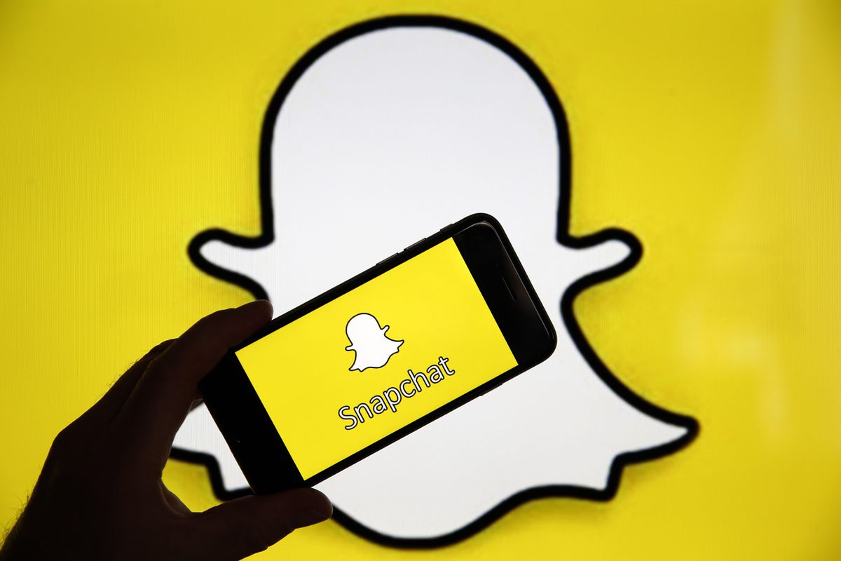  snapchat-logo 