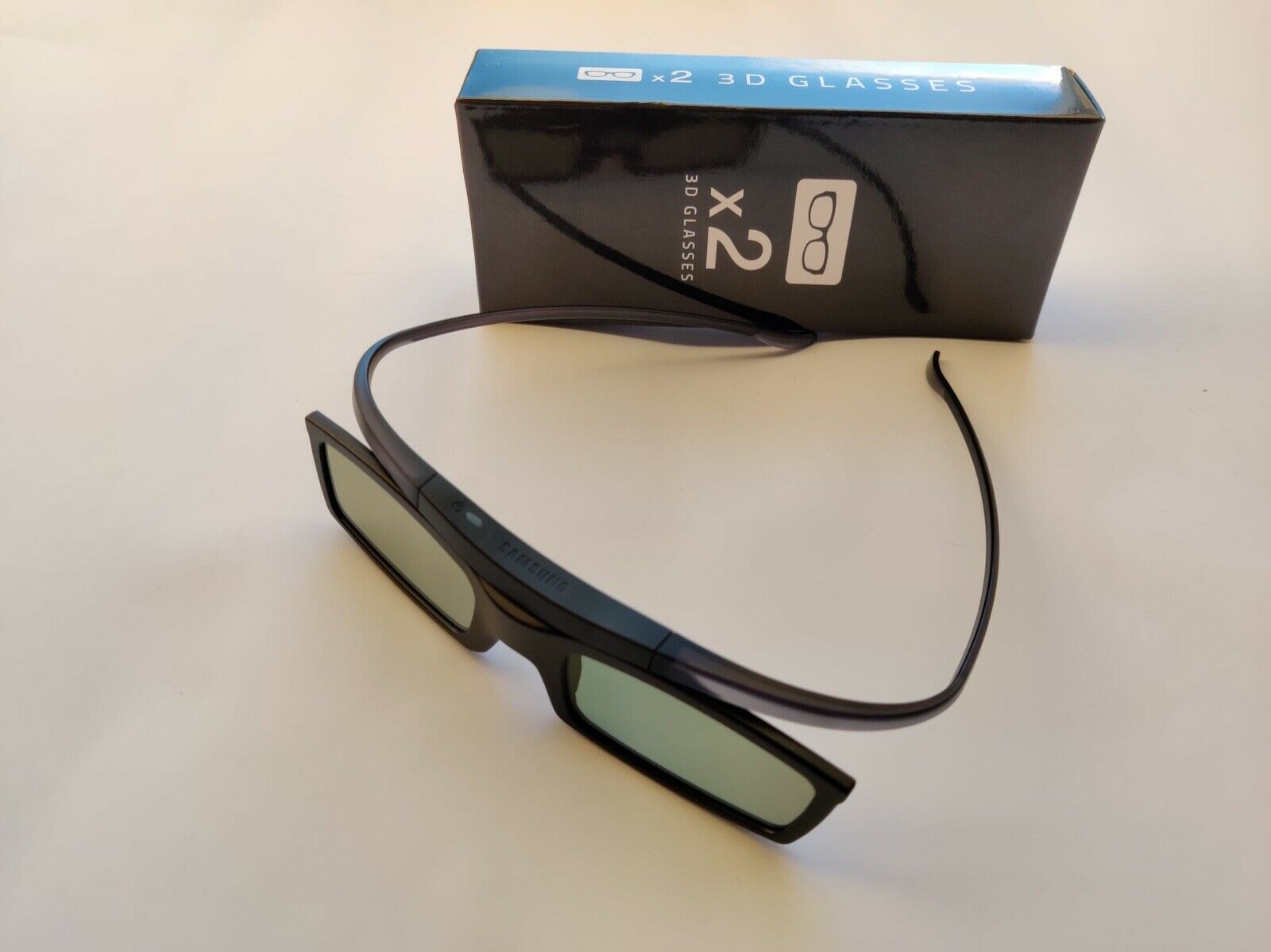 Converge Opmærksomhed Overbevisende Everything about Samsung 3D Glasses | Leawo Tutorial Center